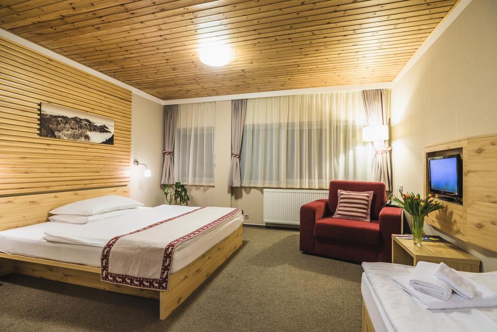 Horsky Hotel Sliezsky Dom Vysoké Tatry Dış mekan fotoğraf